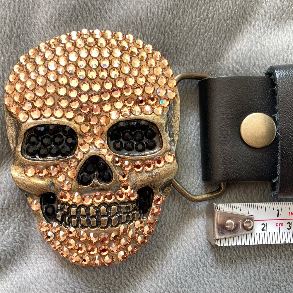 Vintage Bridget Shuster black leather Skull Buckle Belt - Picture 5 of 6